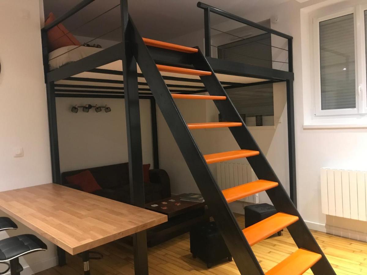Studio - Mezzanine - Style Loft Industriel Brindas Kültér fotó